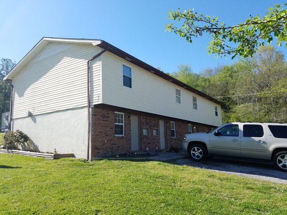 Etowah Multifamily Portfolio of 28 Units : 593 Scott Ave, Etowah, TN 37331